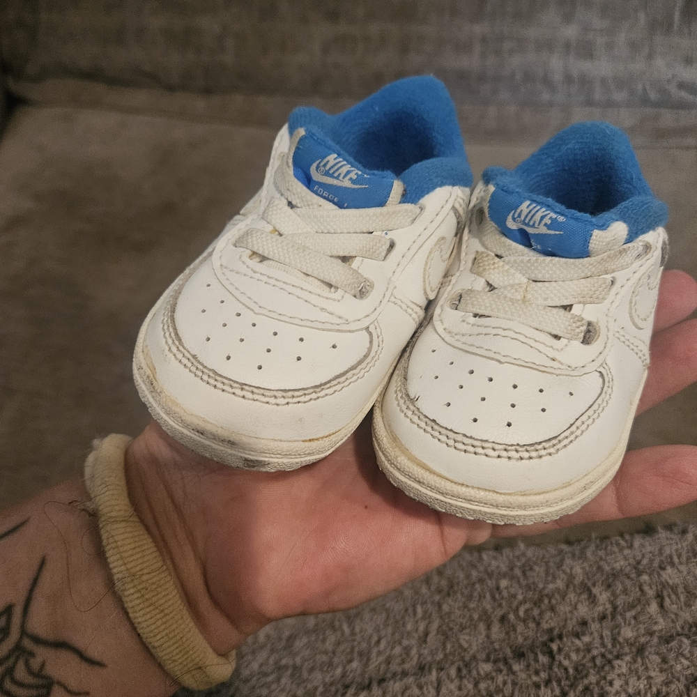 Nike Kids White Sneakers with Blue Trim